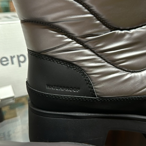 Cougar Women's Zip Quilted Cold Weather Boots size 9 - Picture 7 of 13